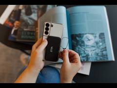 Válle Mini Mobile – Compact Armless Reading Glasses 